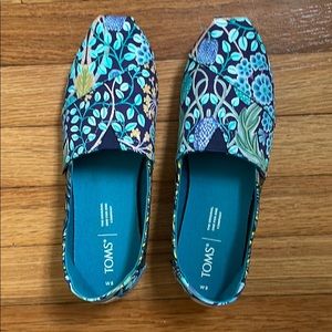 Toms x Liberty Slip-ons